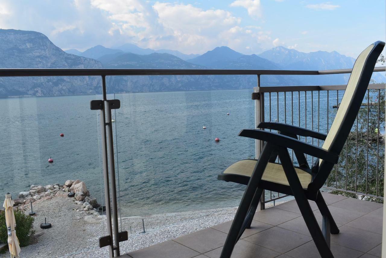 Hotel Garni Vela D'Oro Brenzone sul Garda Exteriör bild